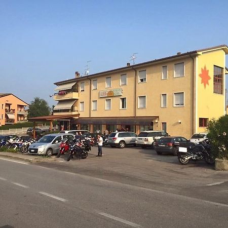 Albergo Al Sole Castelnuovo del Garda Kültér fotó