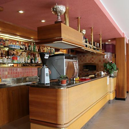 Albergo Al Sole Castelnuovo del Garda Kültér fotó