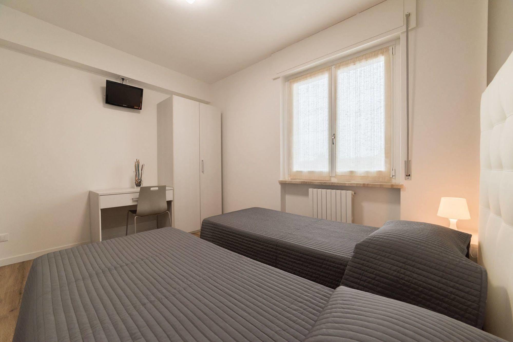 Albergo Al Sole Castelnuovo del Garda Kültér fotó