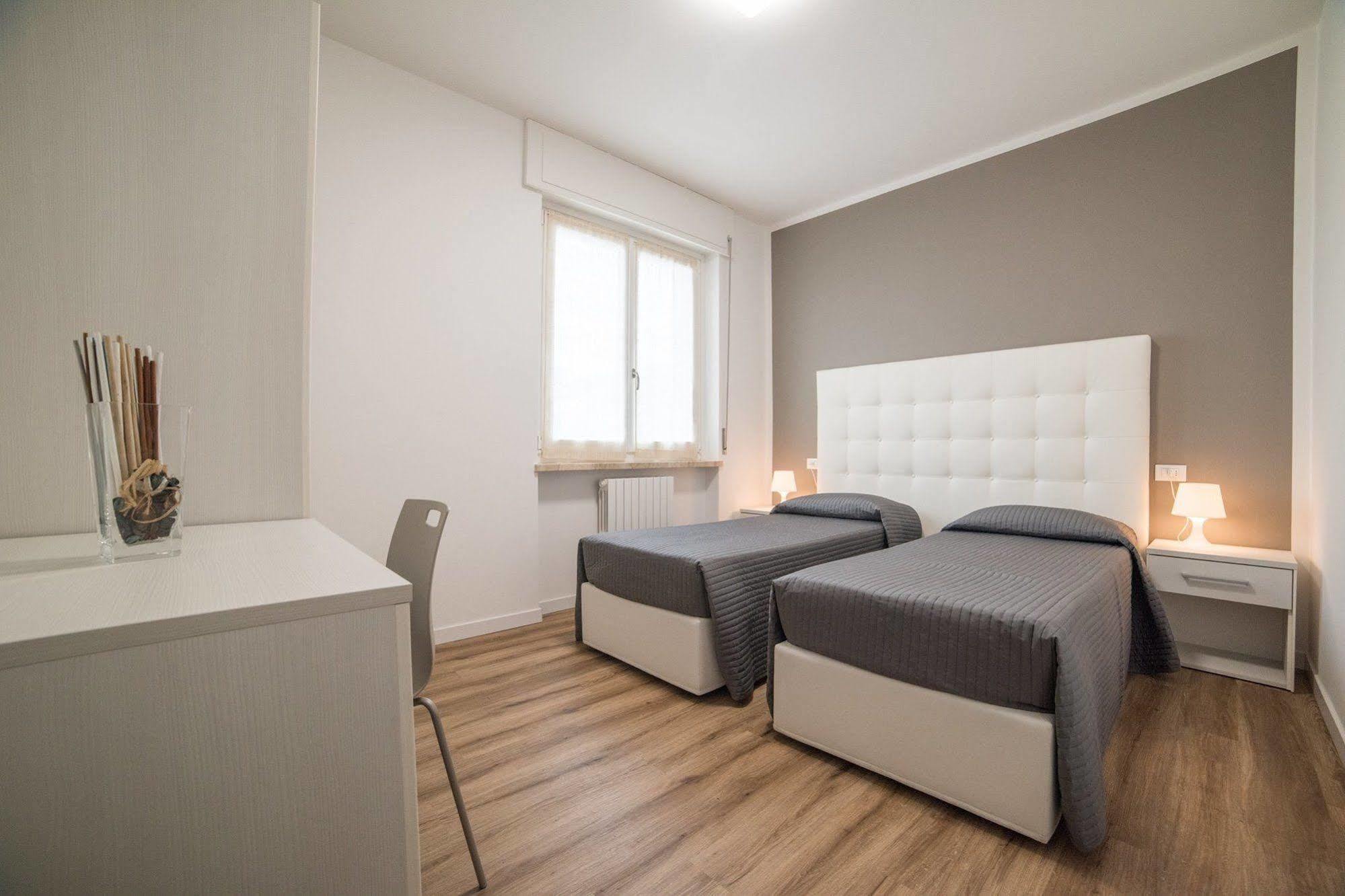 Albergo Al Sole Castelnuovo del Garda Kültér fotó